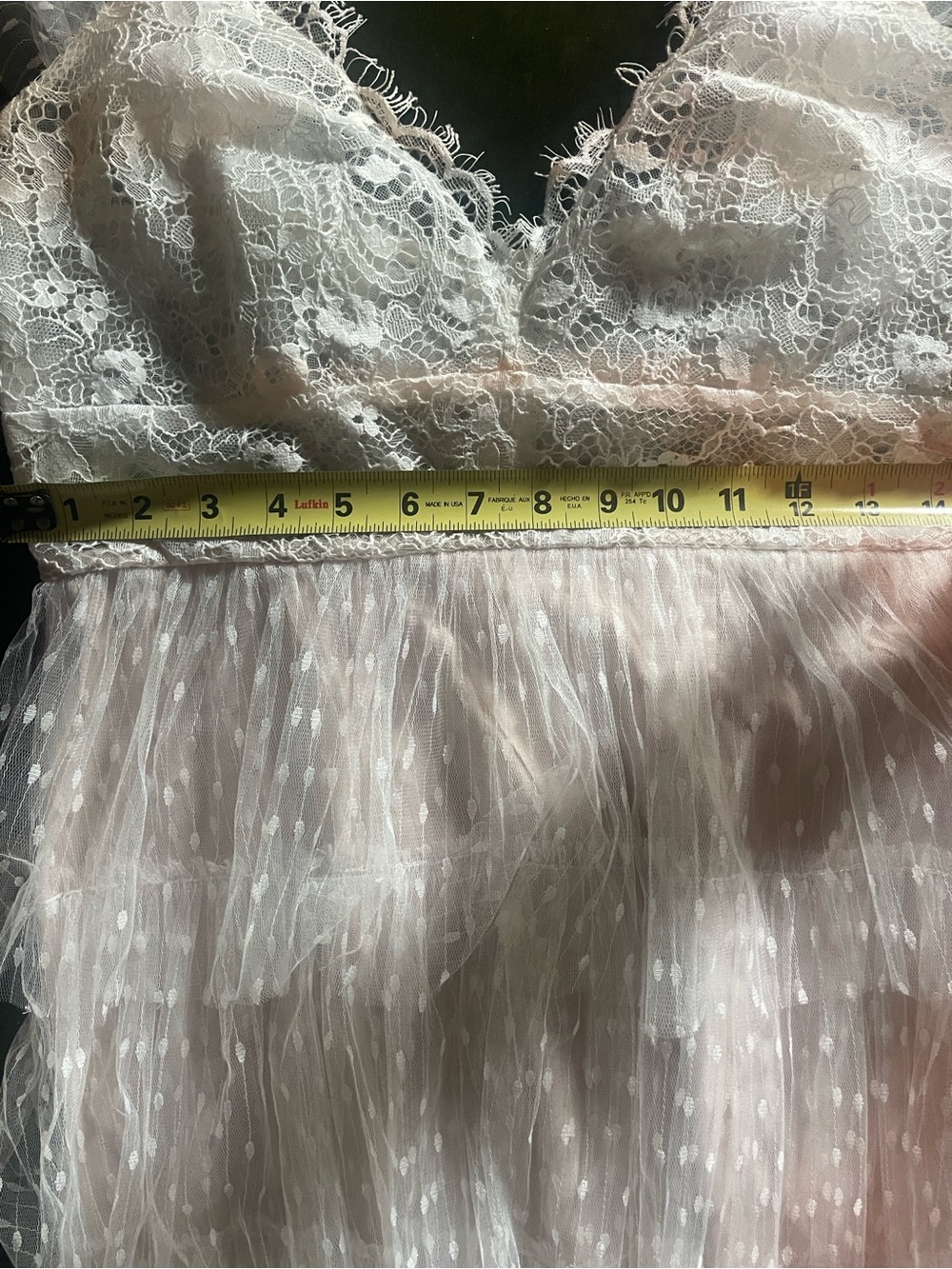 Watters Tiered Lace & Swiss Dot Wedding Dress, Custom Tulle Flutter Sleeves, 8 - Picture 12 of 15